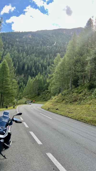 White GS on the shoulder of the Grossglockner High Alpine Road
